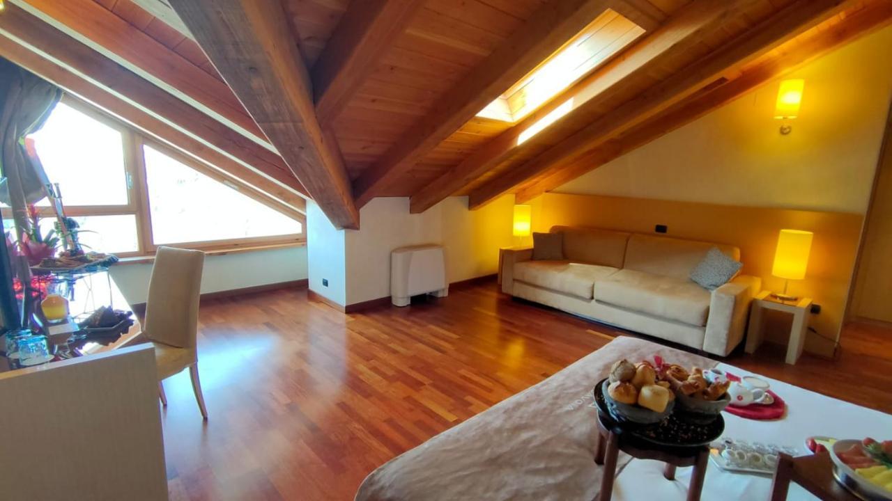 Savoia Mountain il Resort nel Bosco Bardonecchia Esterno foto